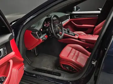 2023 Porsche Panamera с пробегом 43 804 км
