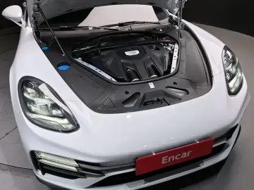 2021 Porsche Panamera с пробегом 52 913 км