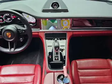 2021 Porsche Panamera с пробегом 52 913 км