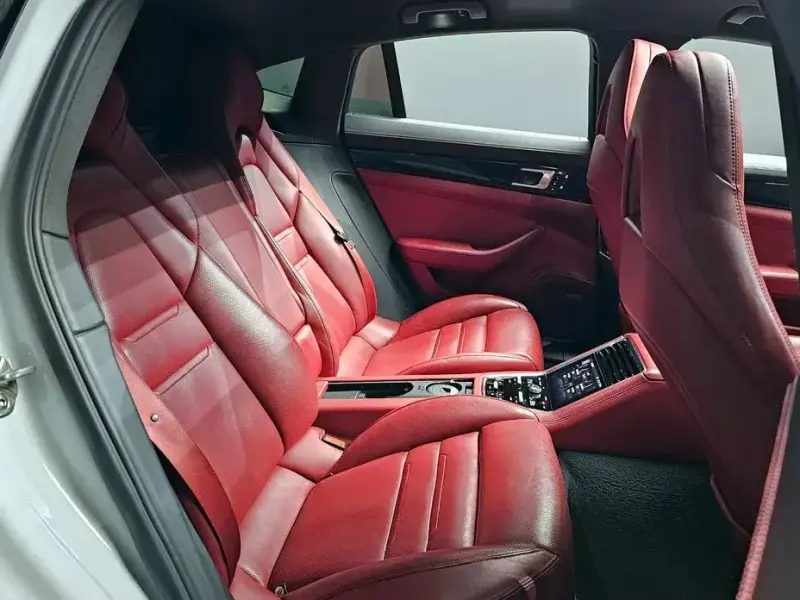 2021 Porsche Panamera с пробегом 52 913 км