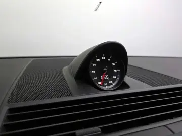 2022 Porsche Panamera с пробегом 26 329 км