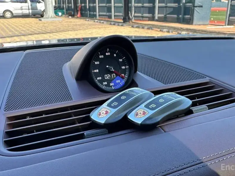 2022 Porsche Panamera с пробегом 36 000 км