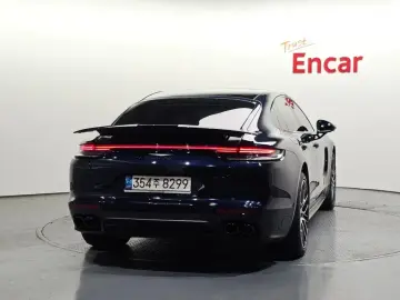 2021 Porsche Panamera с пробегом 19 457 км