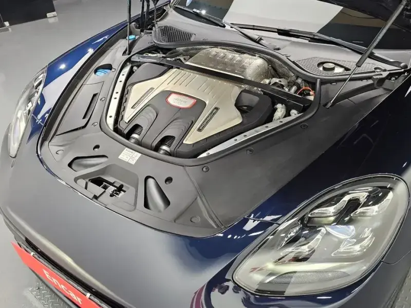 2021 Porsche Panamera с пробегом 19 457 км