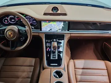 2021 Porsche Panamera с пробегом 19 457 км