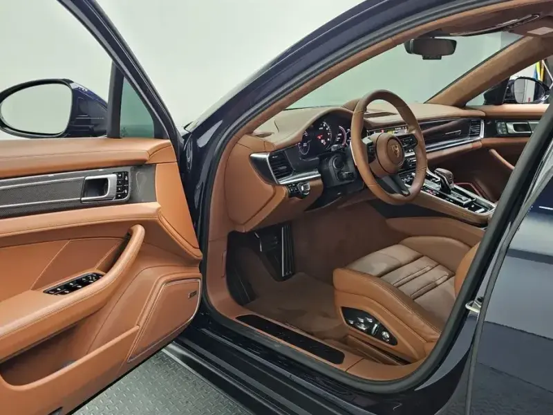 2021 Porsche Panamera с пробегом 19 457 км