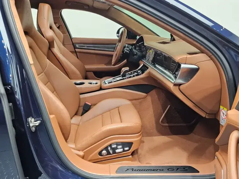 2021 Porsche Panamera с пробегом 19 457 км