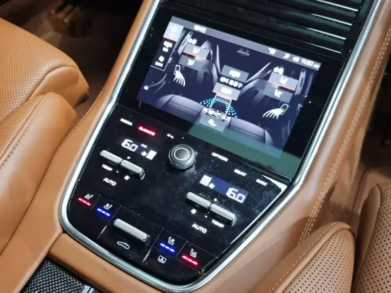 2021 Porsche Panamera с пробегом 19 457 км