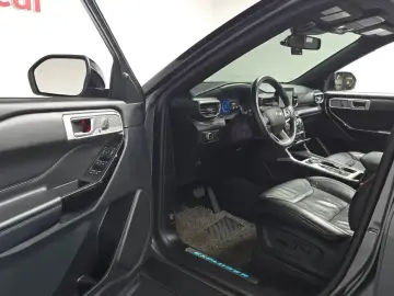 2021 Ford Explorer с пробегом 48 477 км