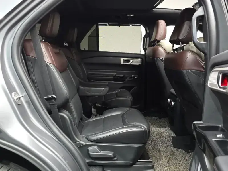 2021 Ford Explorer с пробегом 48 477 км
