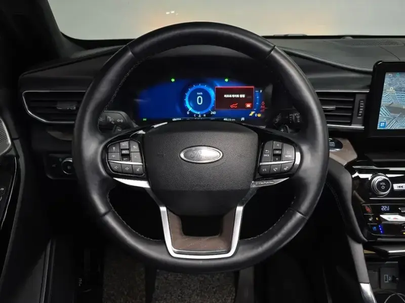 2021 Ford Explorer с пробегом 48 477 км