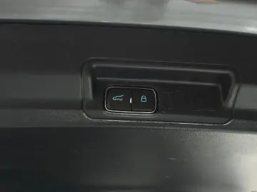 2021 Ford Explorer с пробегом 48 477 км