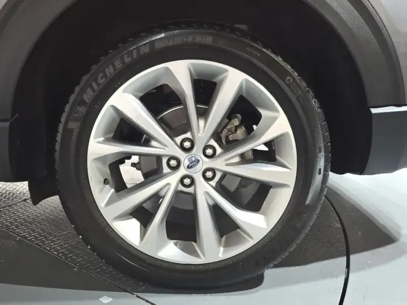 2021 Ford Explorer с пробегом 48 477 км