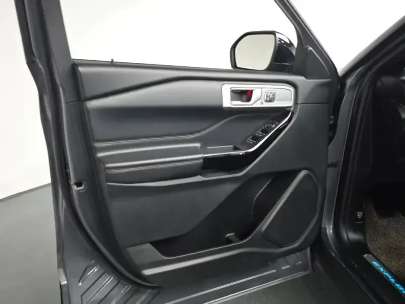 2021 Ford Explorer с пробегом 48 477 км