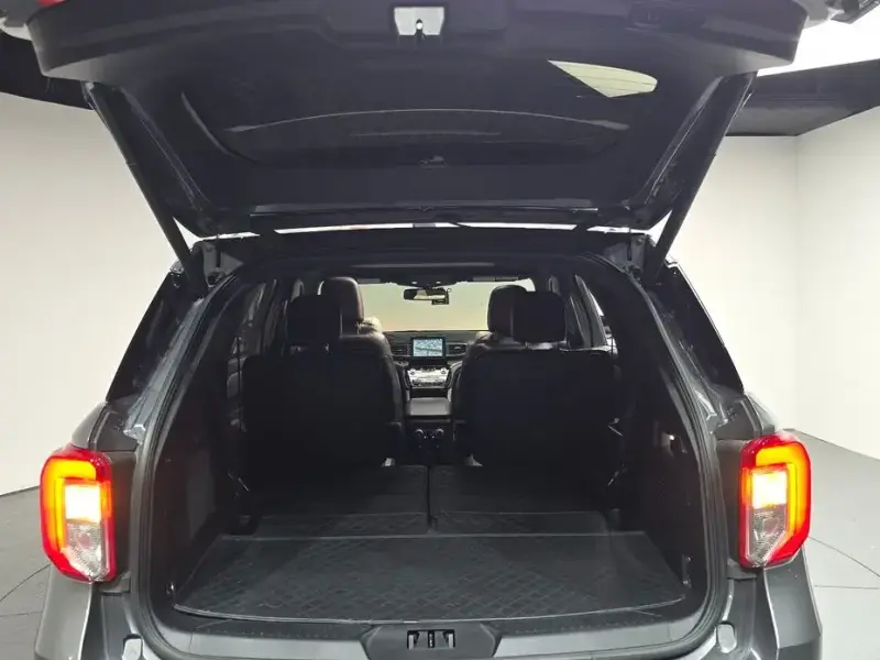 2021 Ford Explorer с пробегом 48 477 км