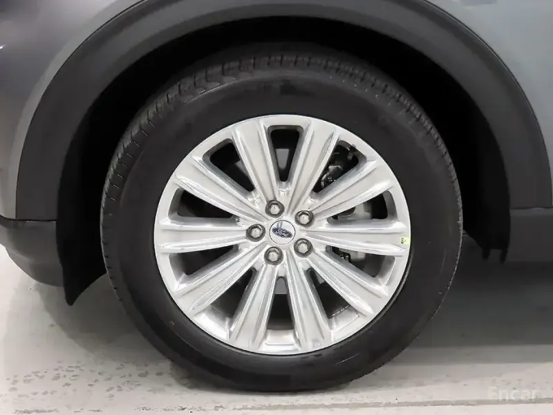 2021 Ford Explorer с пробегом 39 934 км