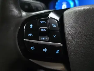 2022 Ford Explorer с пробегом 107 790 км