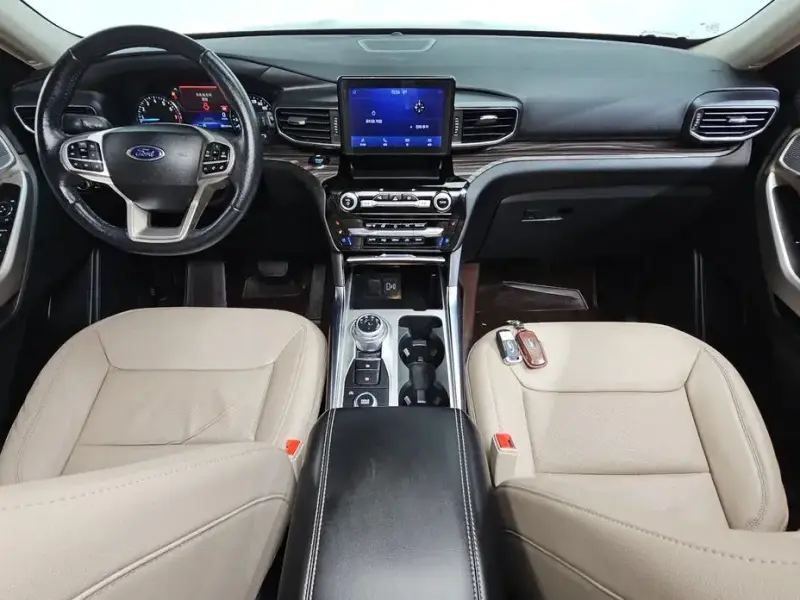 2022 Ford Explorer с пробегом 64 509 км