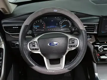 2022 Ford Explorer с пробегом 26 455 км