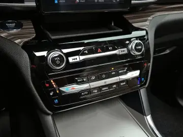 2022 Ford Explorer с пробегом 26 455 км