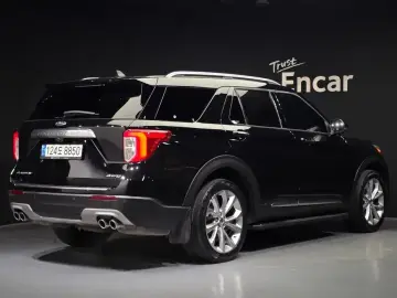 2021 Ford Explorer с пробегом 115 244 км