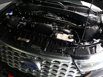 2021 Ford Explorer с пробегом 115 244 км