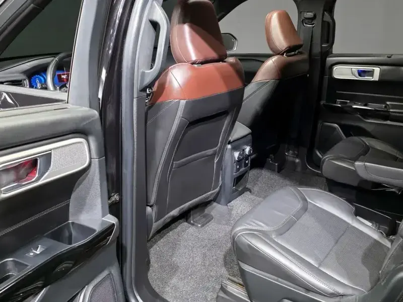 2021 Ford Explorer с пробегом 115 244 км