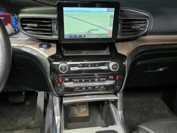 2021 Ford Explorer с пробегом 115 244 км