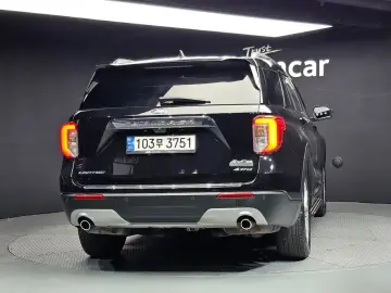 2022 Ford Explorer с пробегом 49 567 км