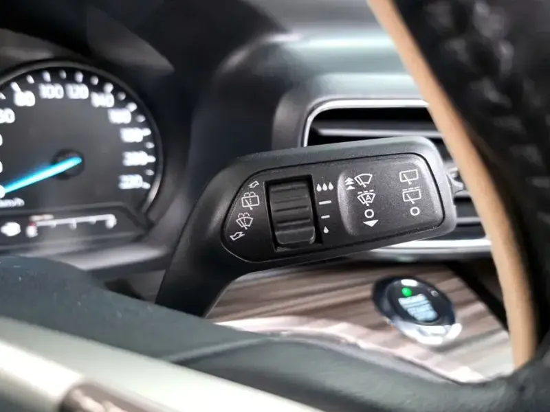 2021 Ford Explorer с пробегом 21 556 км