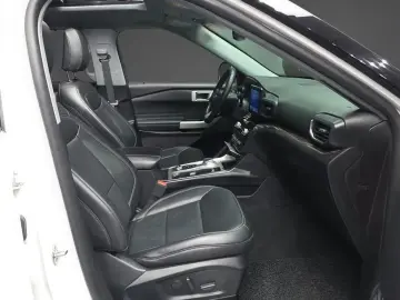 2021 Ford Explorer с пробегом 63 623 км