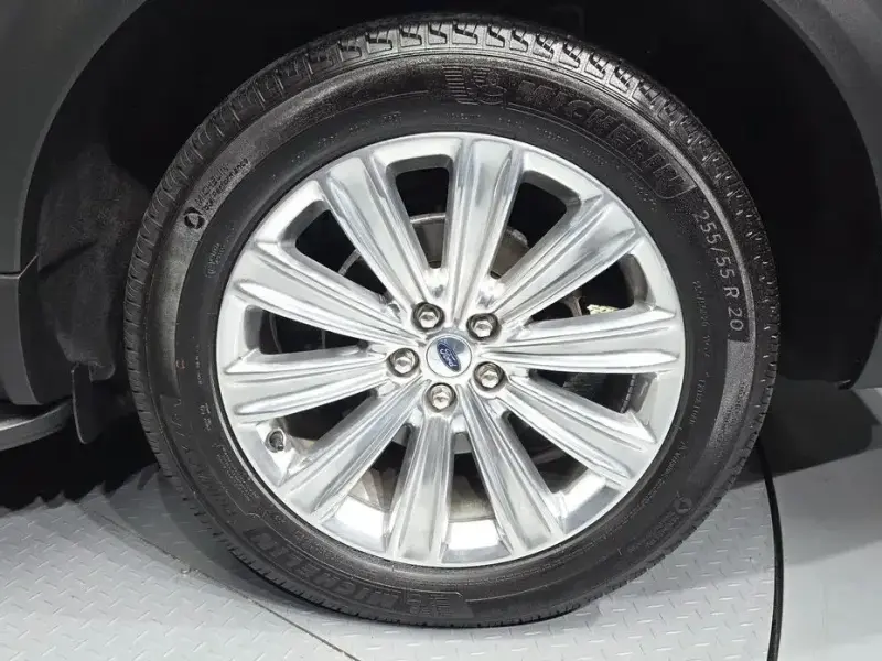 2021 Ford Explorer с пробегом 63 623 км