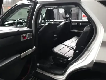 2021 Ford Explorer с пробегом 63 623 км
