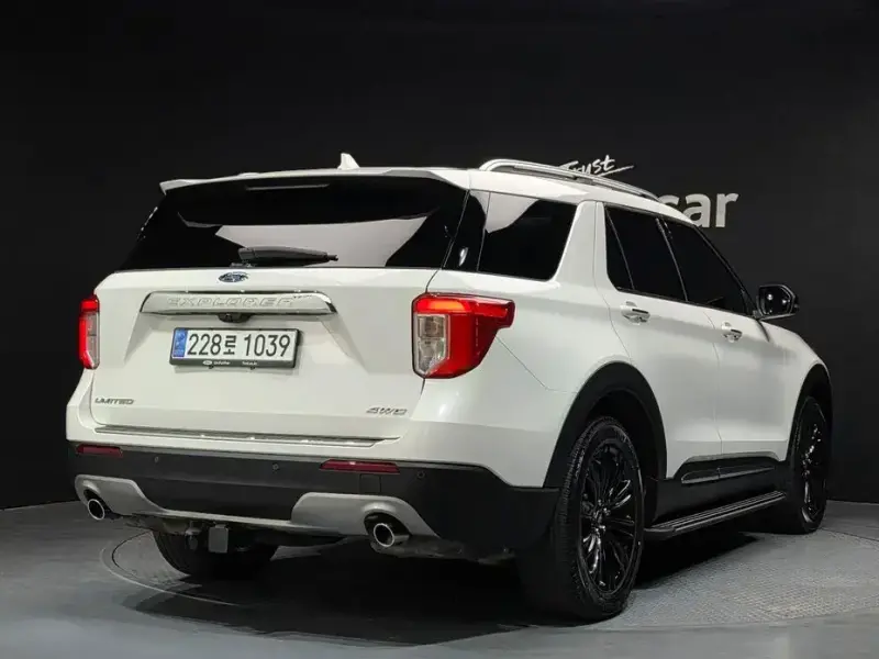 2022 Ford Explorer с пробегом 64 686 км