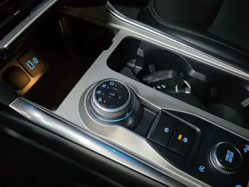 2022 Ford Explorer с пробегом 64 686 км