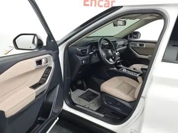 2021 Ford Explorer с пробегом 24 843 км
