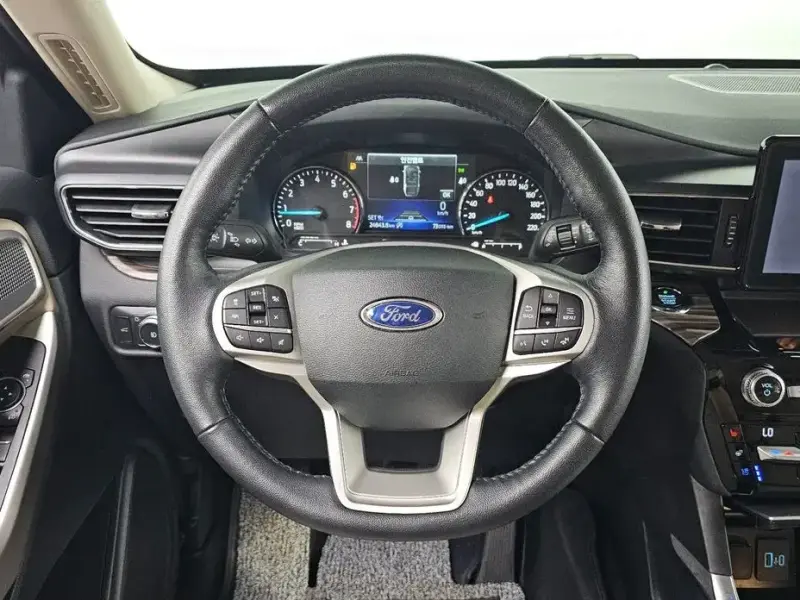 2021 Ford Explorer с пробегом 24 843 км