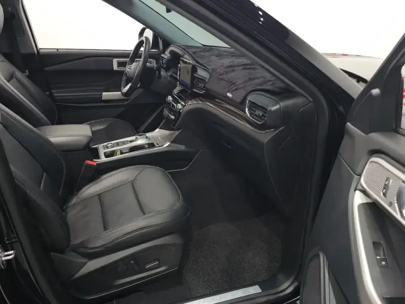 2021 Ford Explorer с пробегом 42 439 км