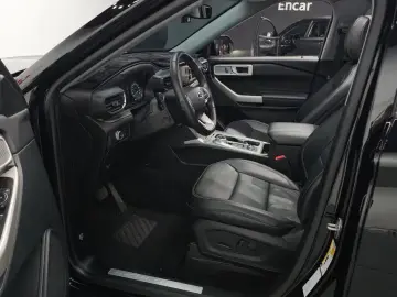 2021 Ford Explorer с пробегом 42 439 км