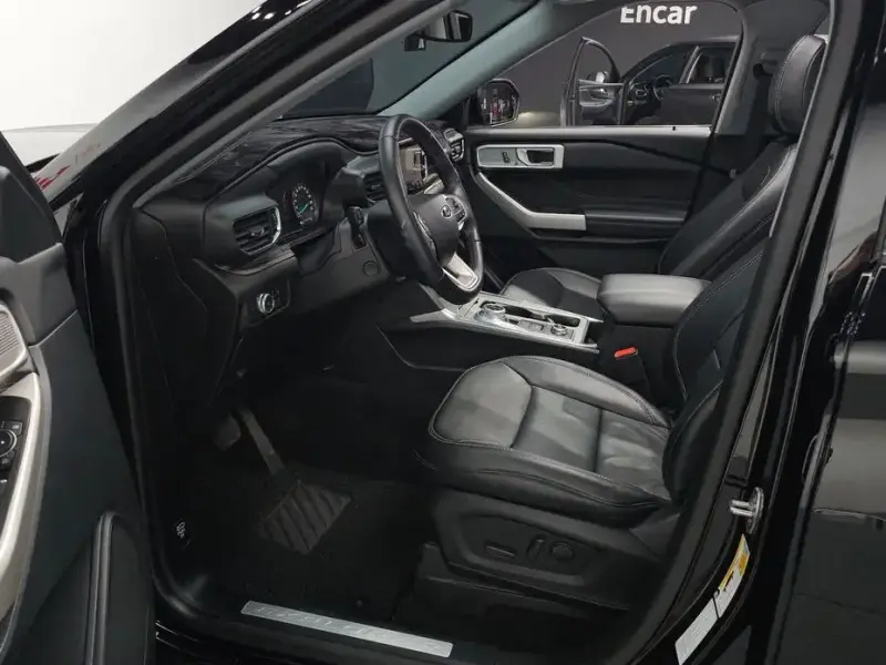 2021 Ford Explorer с пробегом 42 439 км