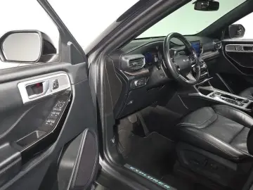 2021 Ford Explorer с пробегом 40 062 км