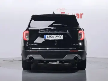 2021 Ford Explorer с пробегом 54 285 км