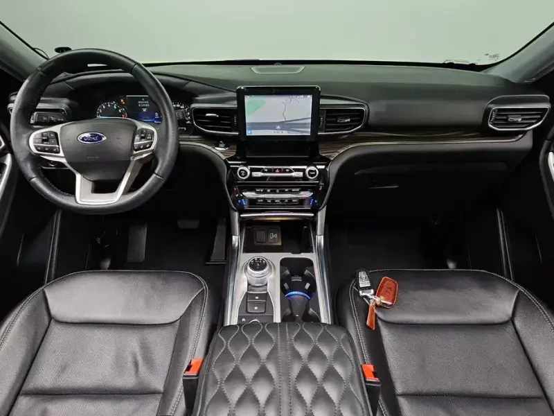 2021 Ford Explorer с пробегом 54 285 км