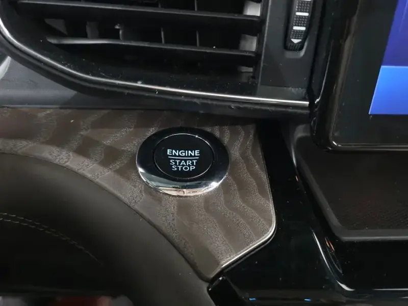 2022 Ford Explorer с пробегом 18 454 км