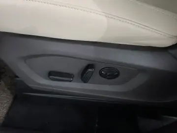 2022 Ford Explorer с пробегом 18 454 км