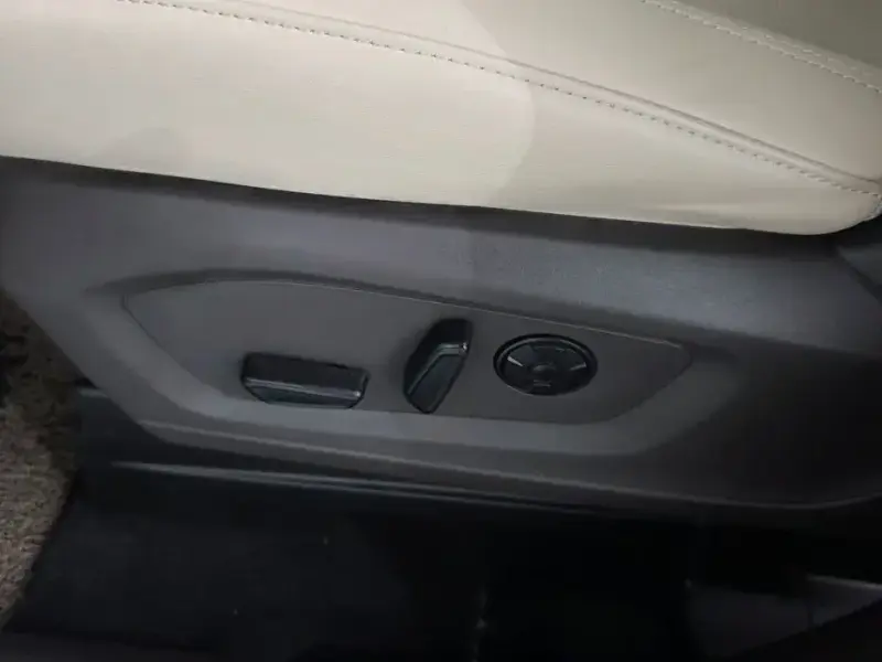 2022 Ford Explorer с пробегом 18 454 км