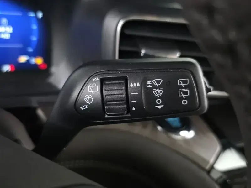 2022 Ford Explorer с пробегом 18 454 км