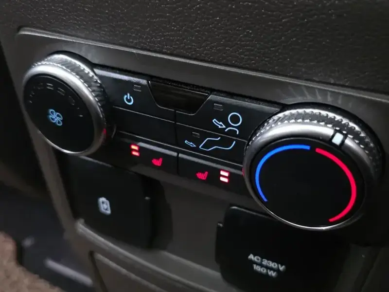 2022 Ford Explorer с пробегом 18 454 км