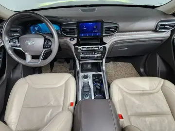 2021 Ford Explorer с пробегом 30 040 км