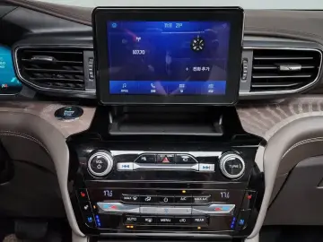 2021 Ford Explorer с пробегом 30 040 км